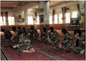 மஸூதியில் தயாரிக்கப்படும் குழந்தை குண்டர்கள்